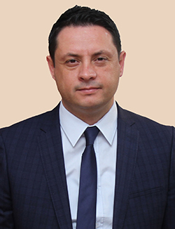 Tuğrul Özcan
